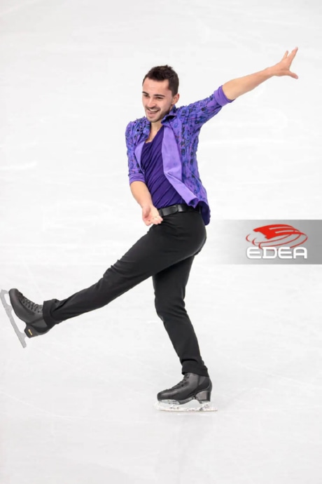 Ice Gallery Skates U.S.